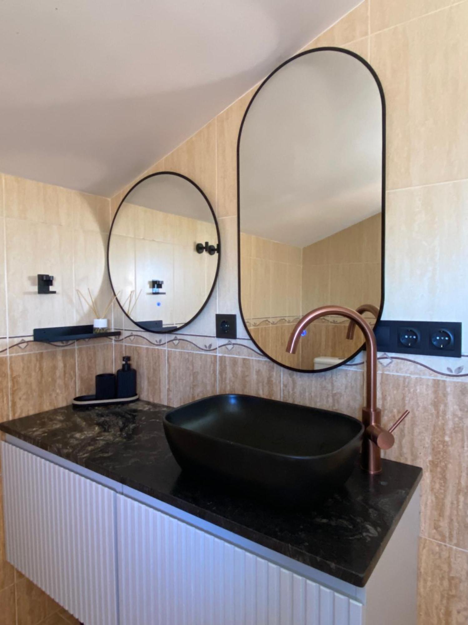 Villa With Heated Private Pool, Sea View& Turkish Sauna Benalmadena Luaran gambar